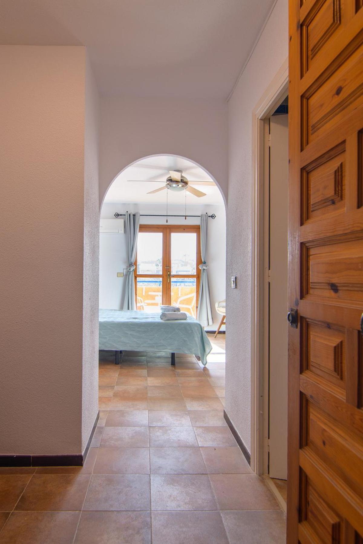 Natura Mediterranea Estudio Naturista Primera Linea Con Piscina Vera Bagian luar foto